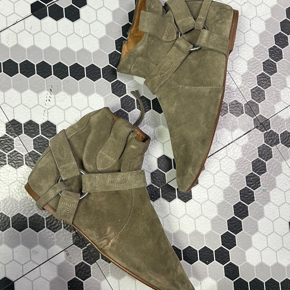 Isabel Marant Etoile Suede Boots - Picture 7 of 7